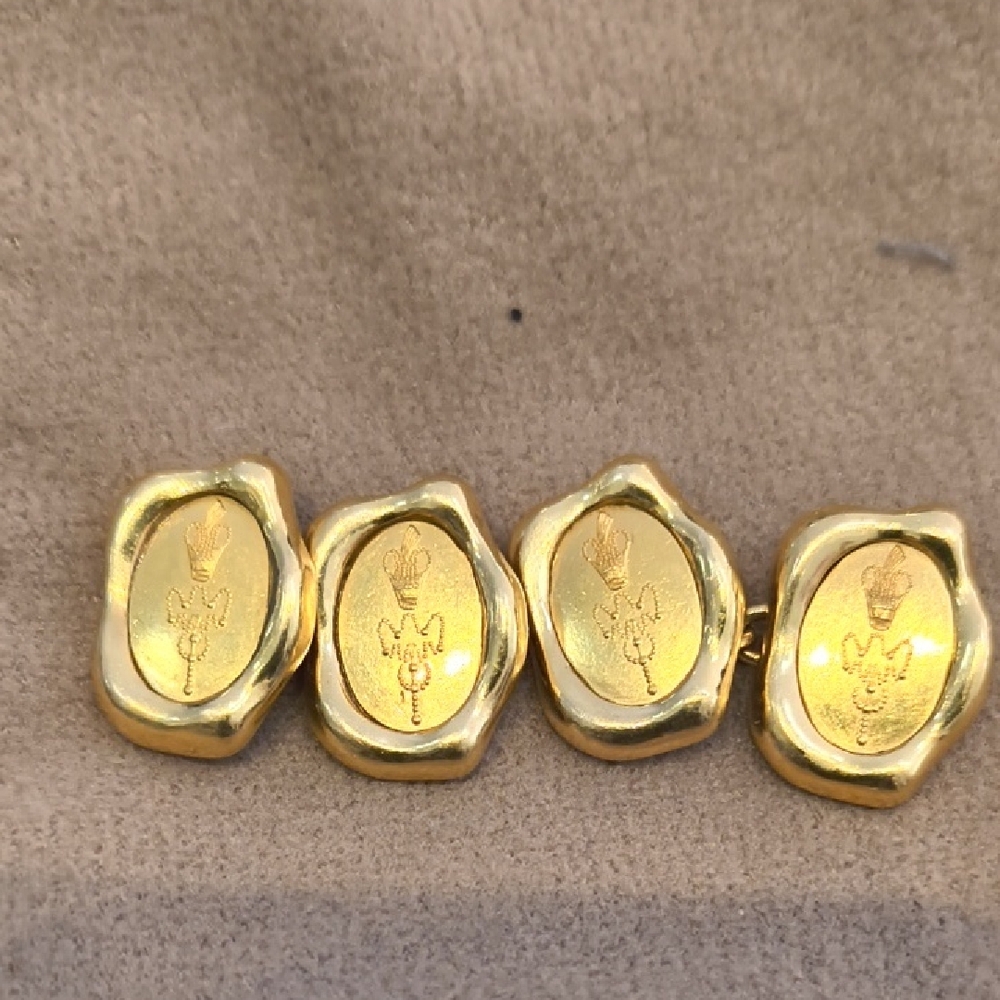 Cartier Gold Medallion Link Bracelet